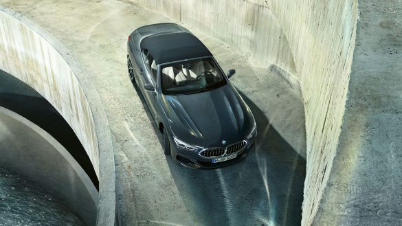BMW 8er Cabrio Front von oben