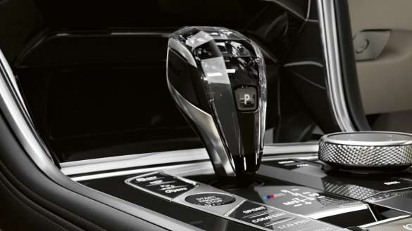 BMW 8er Coupé Glasapplikation 'CraftedClarity'