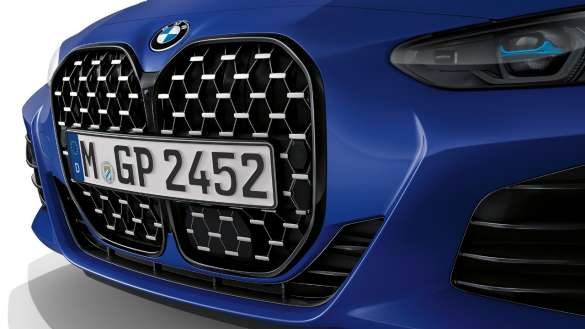 BMW M440i xDrive Cabrio M Nierenrahmen in Ceriumgrau