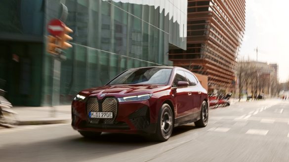 BMW iX Fahrassistent