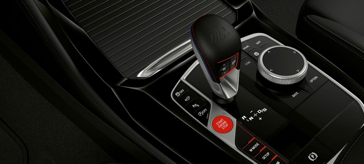 BMW X4 M Competition F98 LCI Facelift 2021 Mittelkonsole Nahaufnahme Gangwahlschalter