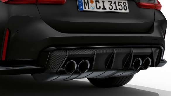 BMW M3 Competition Touring G81 BMW Individual Frozen Black metallic M Performance Schalldämpfersystem Titan Nahaufnahme Heckansicht