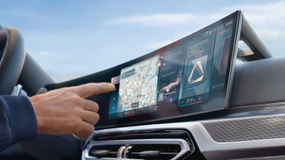BMW M340i xDrive und M340d xDrive Touring G21 BMW Curved Display