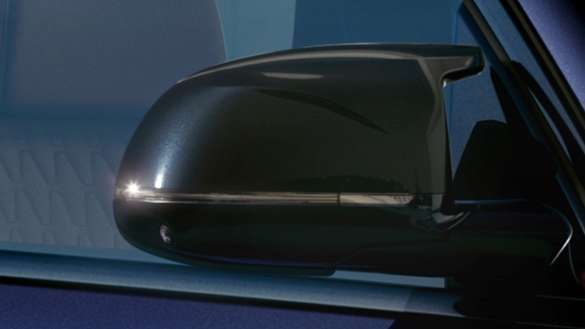 BMW X5 M60i xDrive G05 MP M Außenspiegel Nahaufnahme