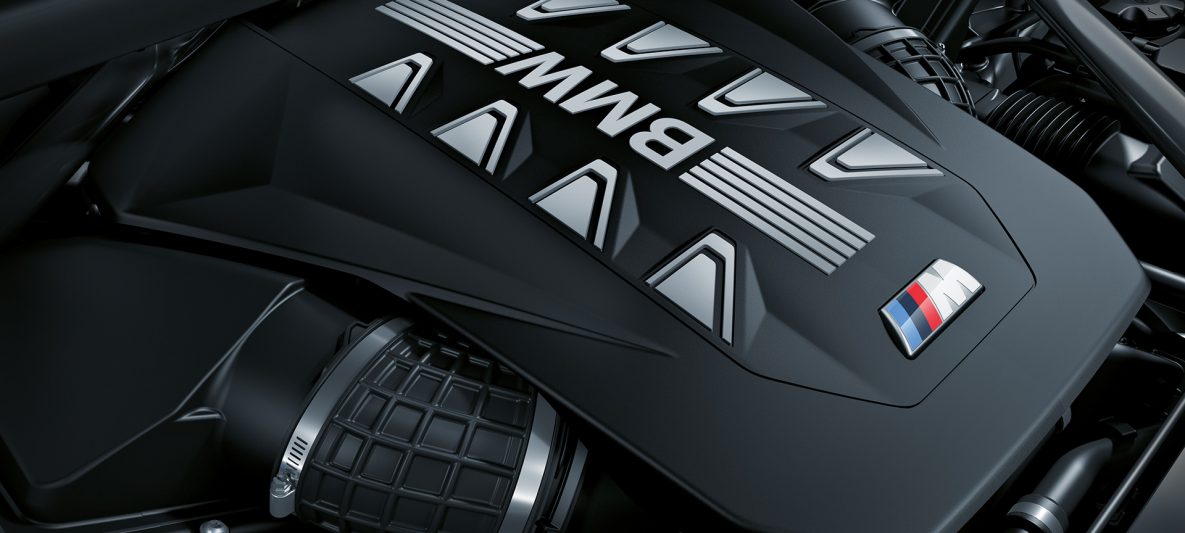 BMW X5 M60i xDrive G05 MP Motor Nahaufnahme