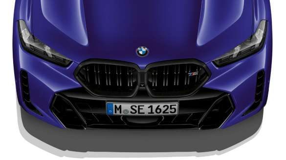 BMW X6 M60i xDrive G06 MP BMW M Niere Nahaufnahme