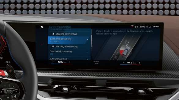 BMW XM G09 Driving Assistant Professional