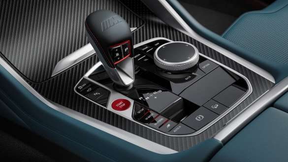 BMW XM G09 Wireless Charging Ablage