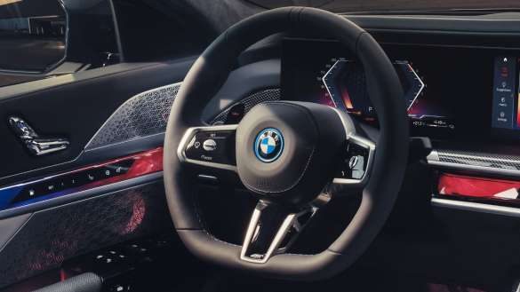 BMW i7 M70 xDrive Limousine G70 Bowers & Wilkins Diamond Surround Sound System