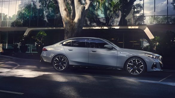 BMW i5
